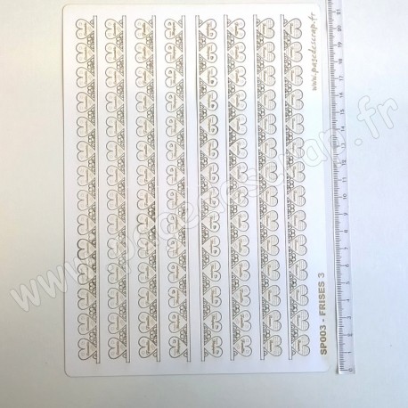 PDS SUJET PAPIER DENTELLE FRISES 3   2 x 4  pièces