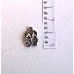 SCRAPBERRY'S CHARMS BEACH SLIPERS 8 x16 mm
