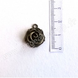 SCRAPBERRY'S CHARMS ROSEBUD 14 x 18 mm